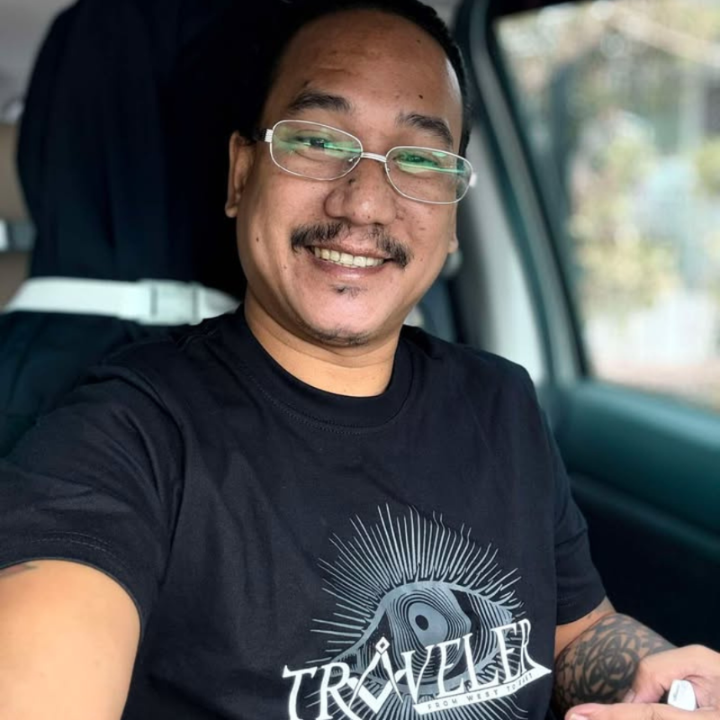 Traveler Shirt